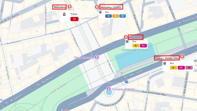 Les arrêts de tramway et de bus à proximité de la place Masséna à Nice